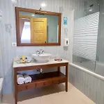 El Tratado Hotell
